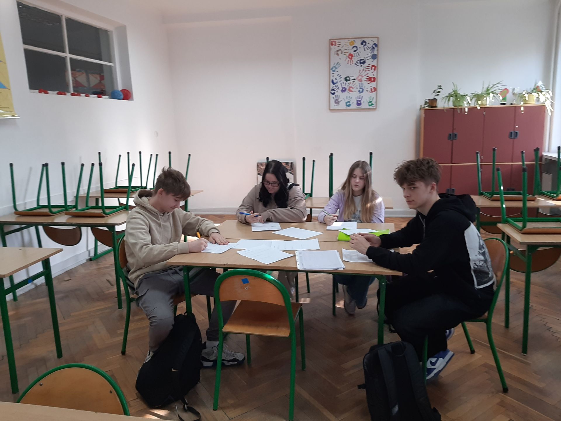 Zajęcia zdw z matematyki w klasie 8 w ramach projektu „Kształtujemy umiejętności - pokonujemy bariery”