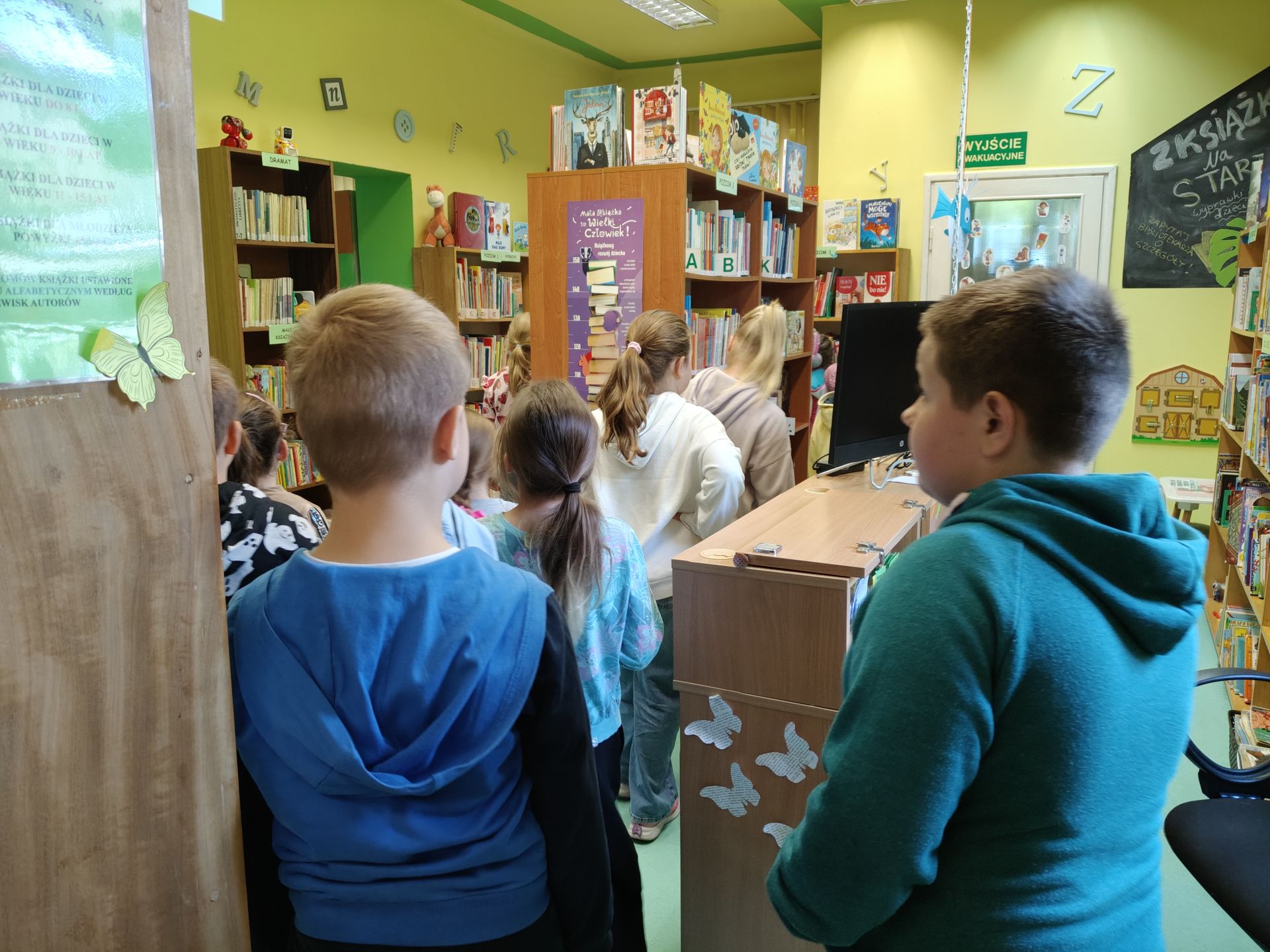 Ia w bibliotece