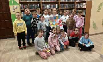 Klasa Ia na zajęciach bibliotecznych