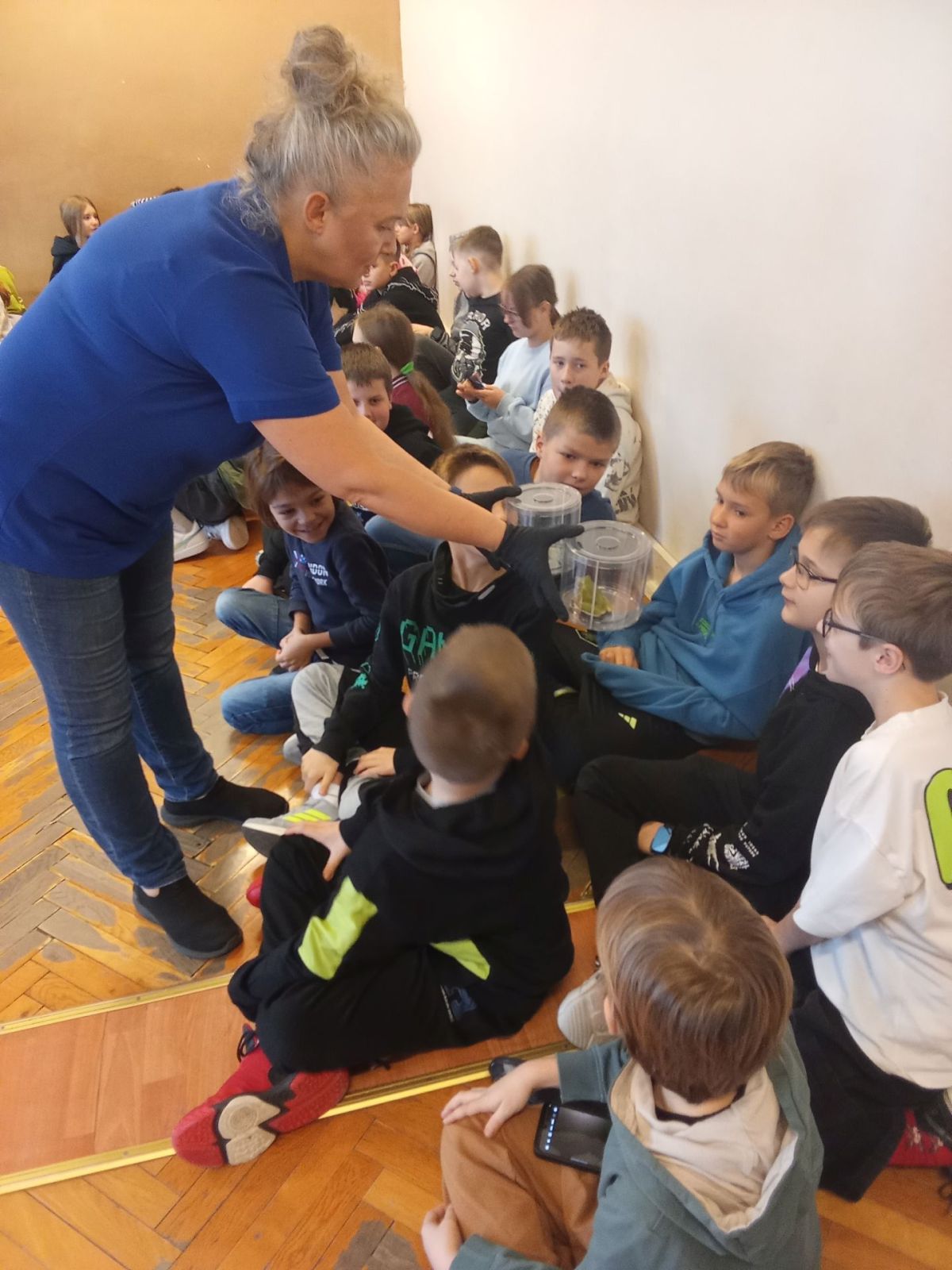 ŻYWA LEKCJA O PŁAZACH ŻYWA LEKCJA O PŁAZACH